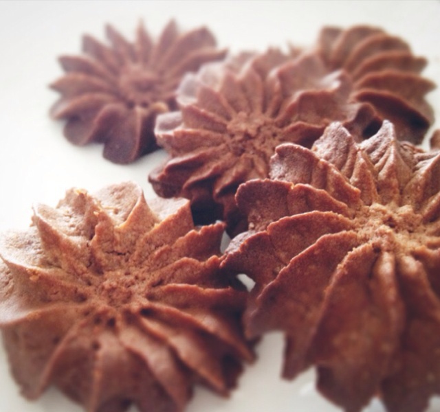 多种口味曲奇（香草、巧克力、抹茶）