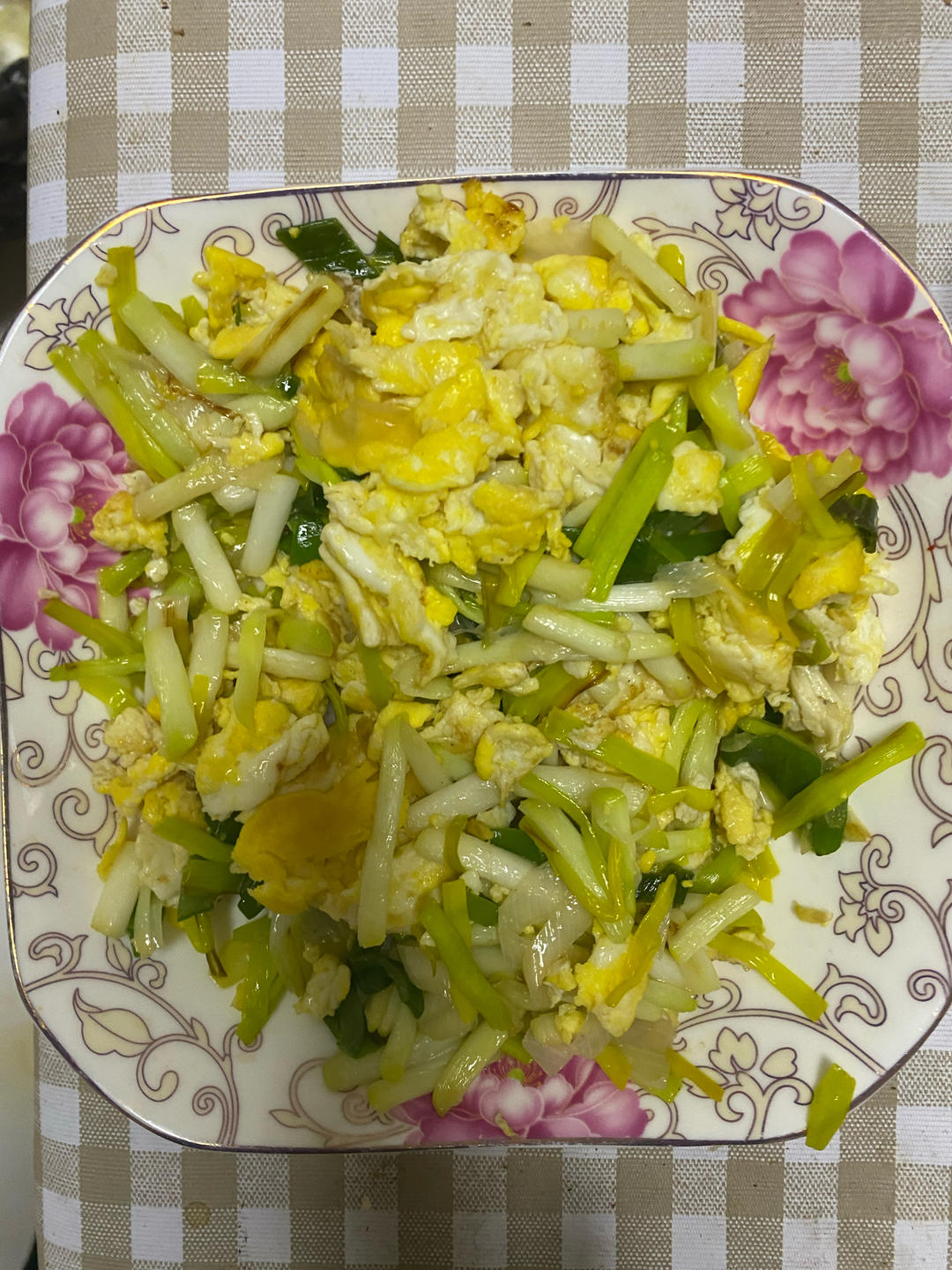 蒜黄鸡蛋的做法