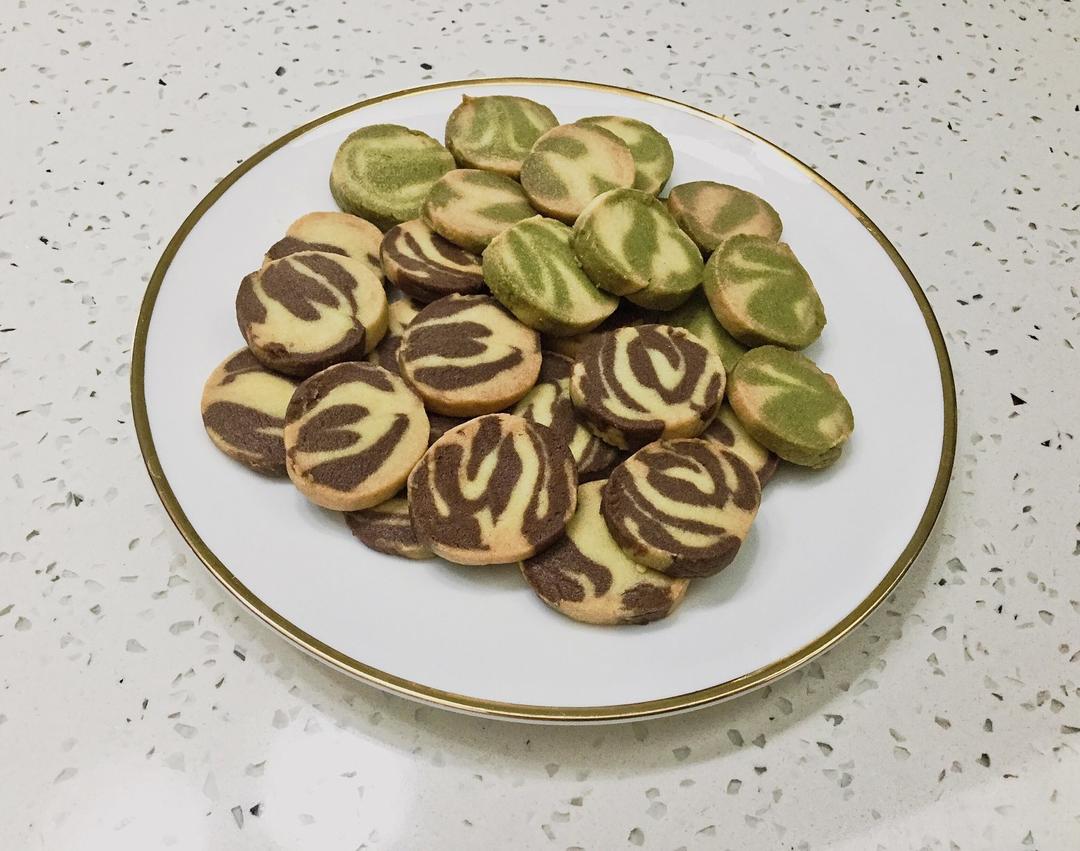 双色大理石纹饼干制作方法（花纹整形详细图解版）