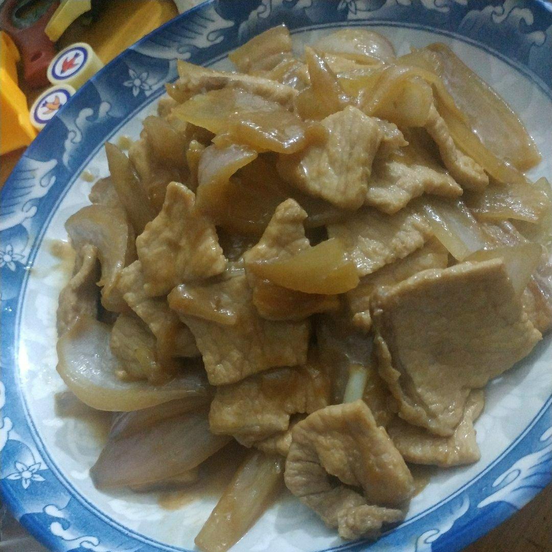 洋葱炒肉（宝宝爱吃）