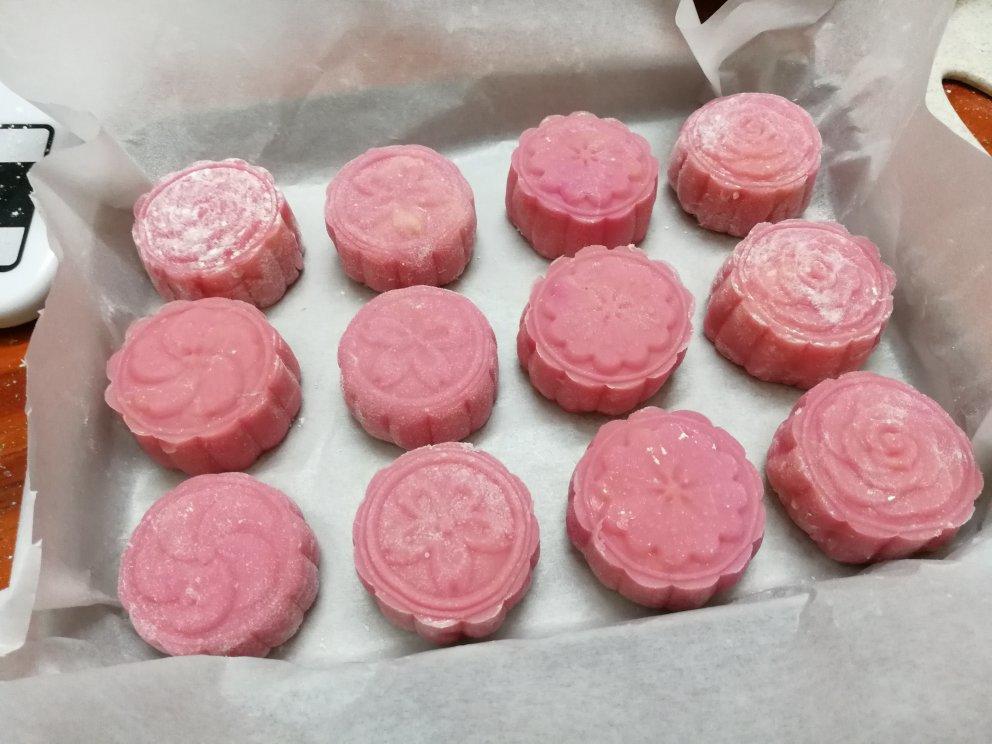 榴莲冰皮月饼