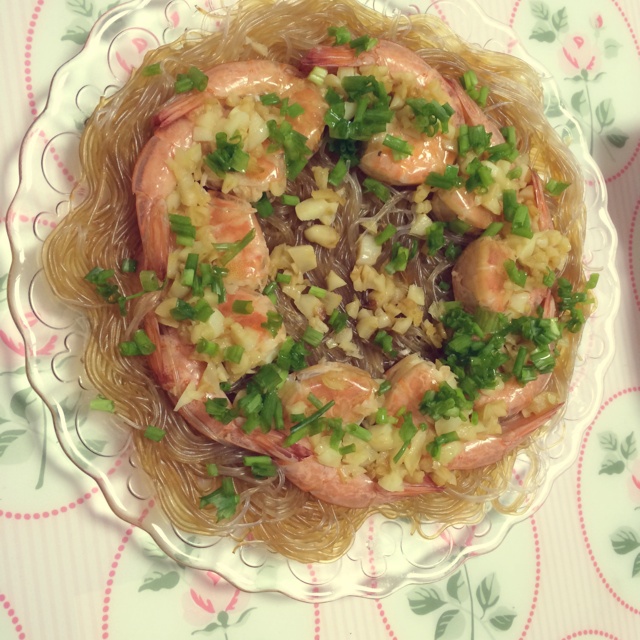 蒜蓉粉丝蒸大虾