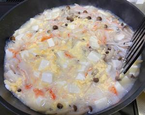 海鲜菇蟹肉豆腐盖浇饭的做法 步骤8
