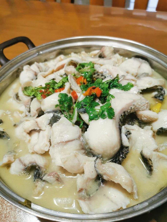 厨师长教你：“酸菜鱼”的传统做法，色香味俱全