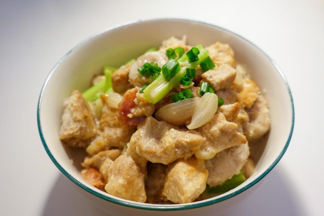 椰汁香芋焖排骨