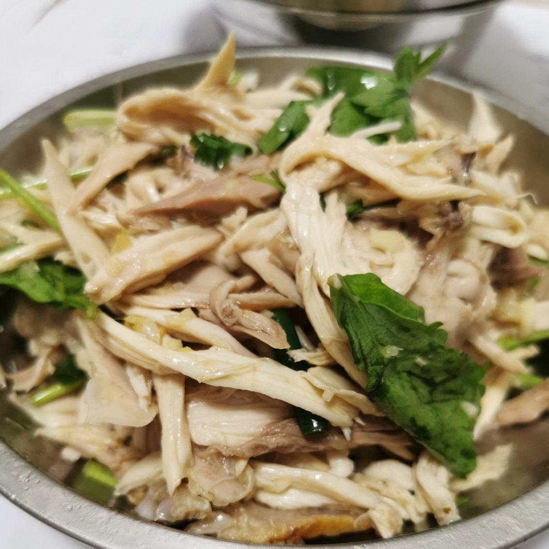 ㊙️酸辣开胃的柠檬手撕鸡腿肉！好吃不胖