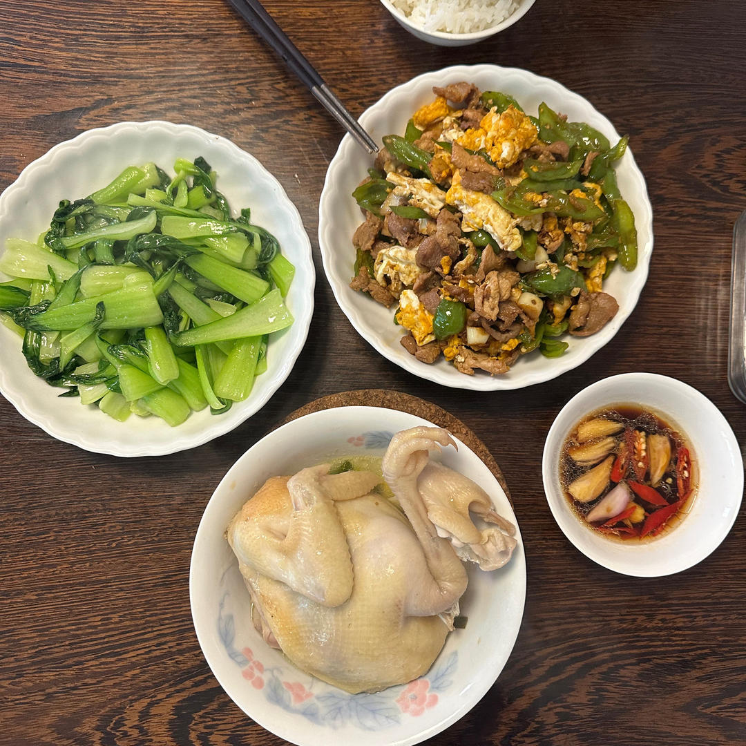 广东湛江特色美食——隔水蒸鸡 原汁原味 鸡滑肉嫩