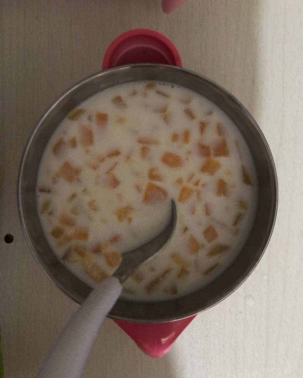 鲜奶炖木瓜