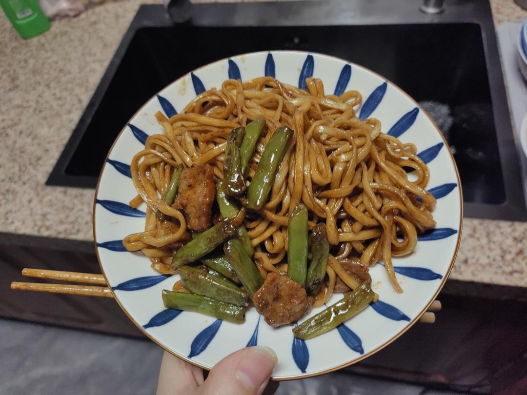 豆角焖面