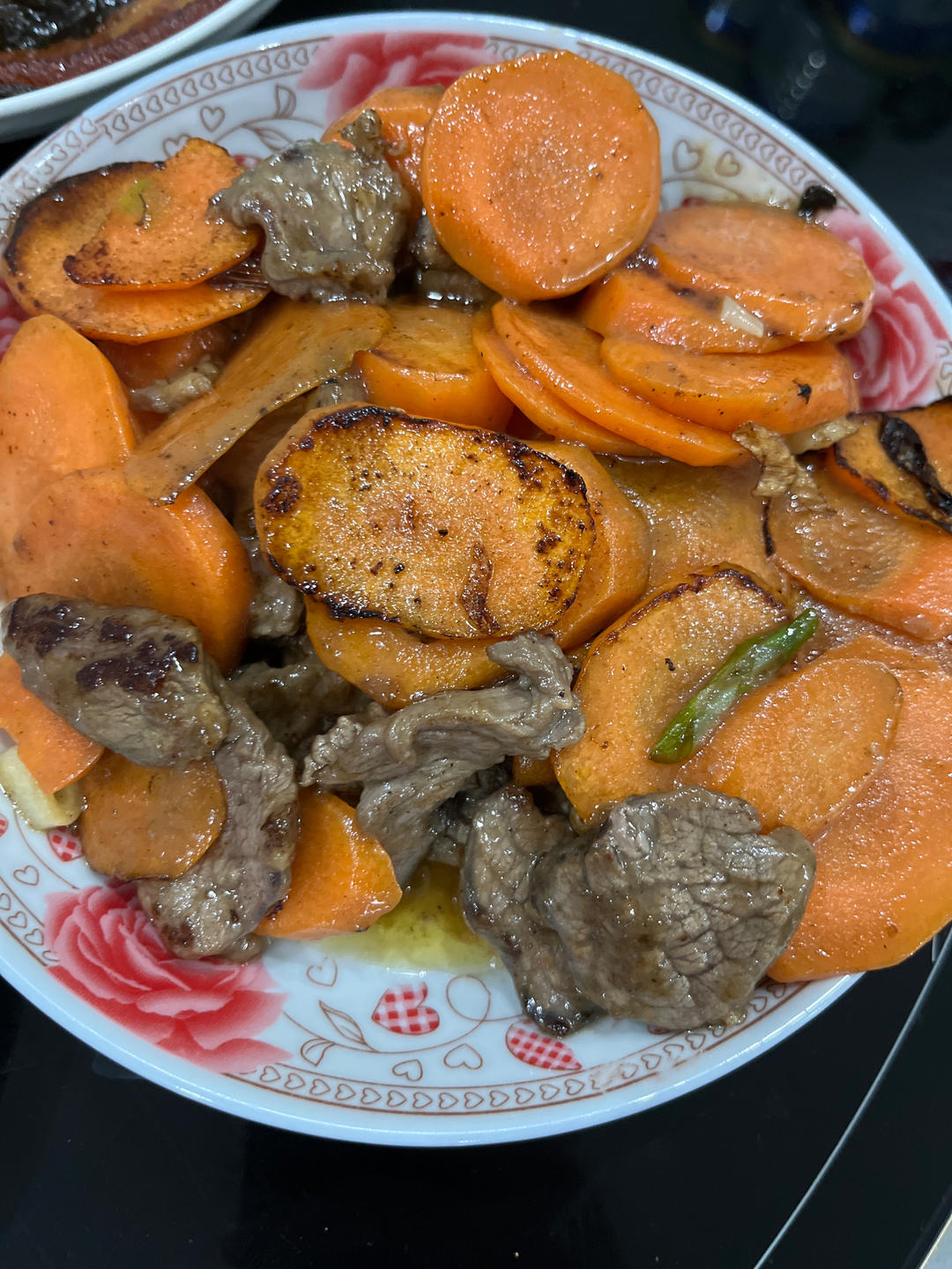 胡萝卜炒嫩牛肉