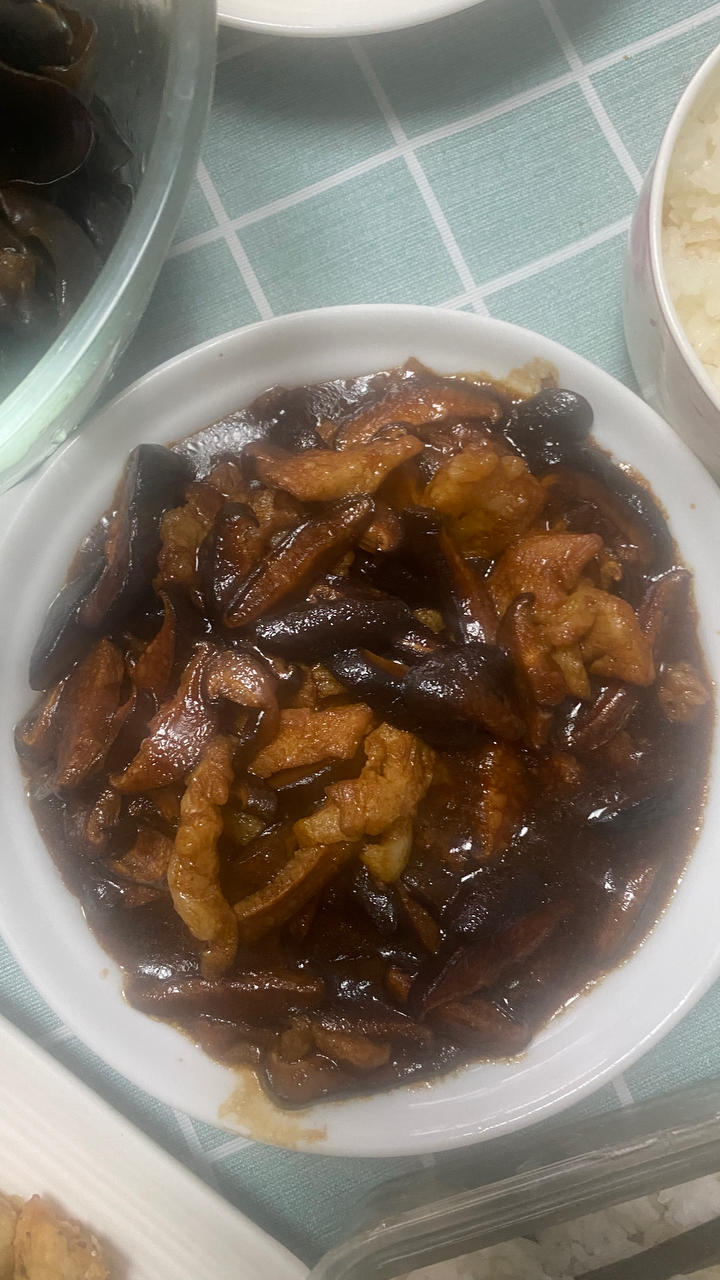 下饭神器 - 香菇炒肉 香菇炒肉丝