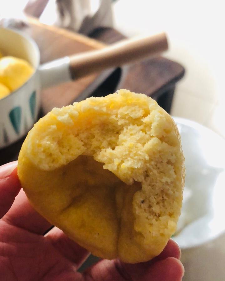 玉米面窝窝头
