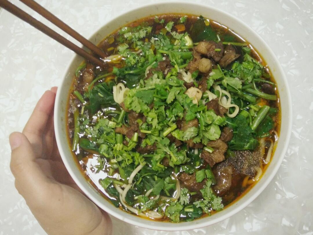四川红烧牛肉面