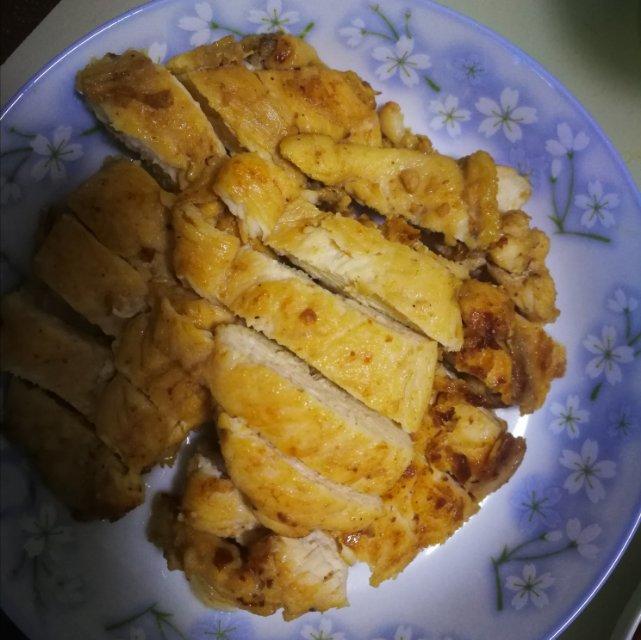 【嫩煎鸡胸肉】