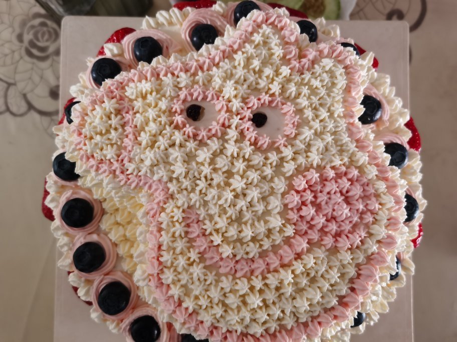 小猪佩奇裱花蛋糕