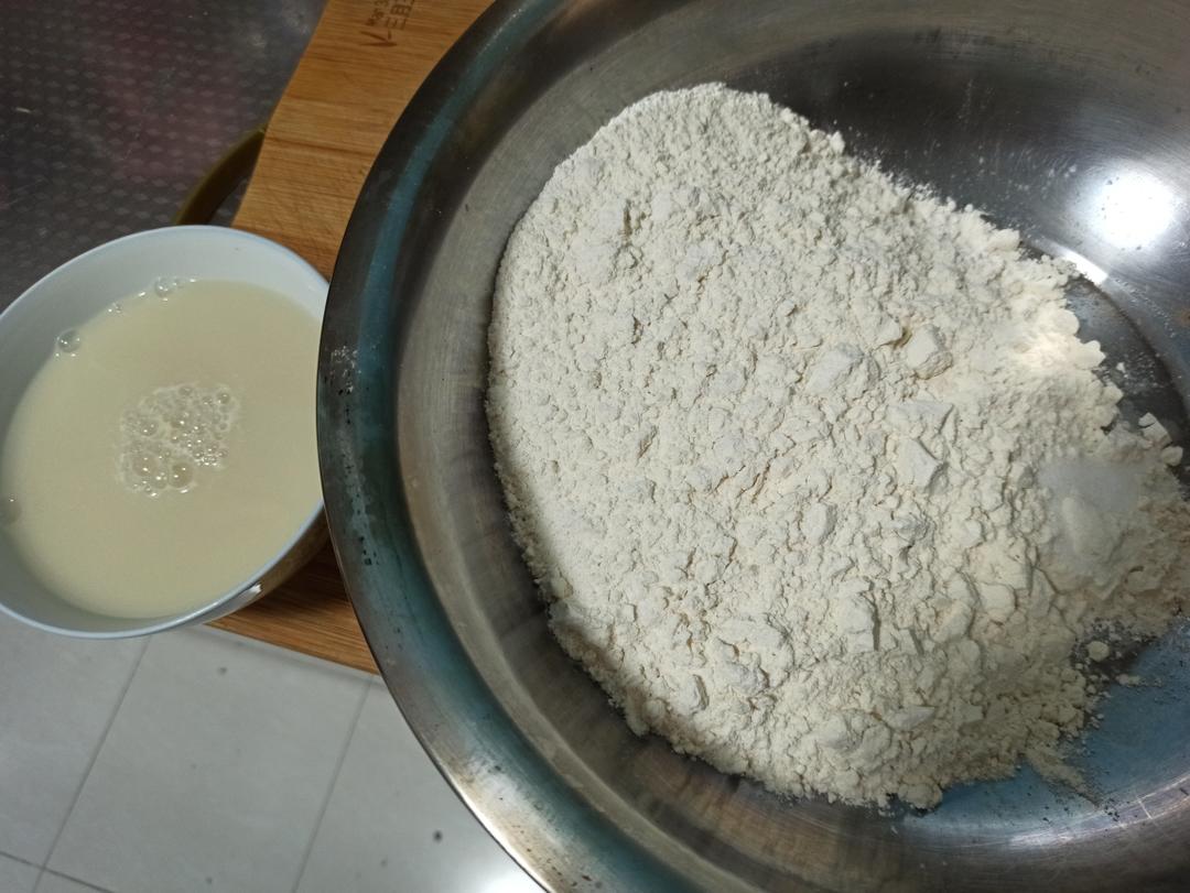 纯奶手撕吐司的做法 步骤1