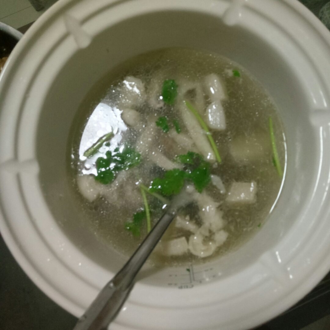 什菇肉片汤
