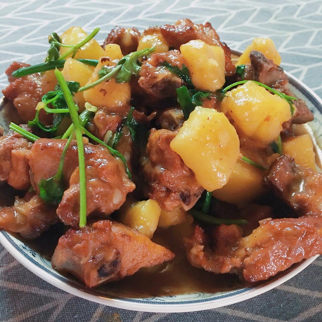红烧排骨土豆
