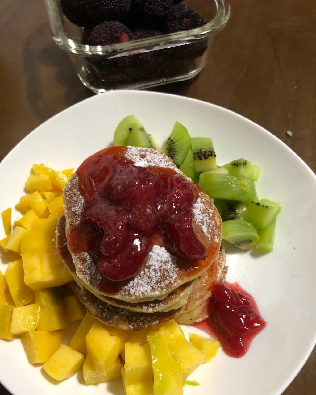 【减脂早餐】无油香蕉松饼（超简单）