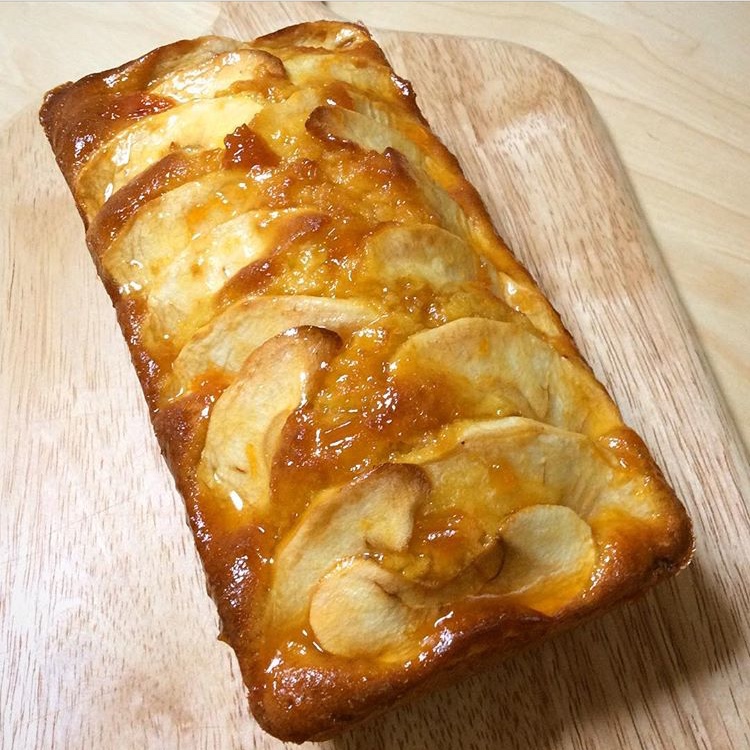 小粉丝做的apple pie奶香四溢的苹果派