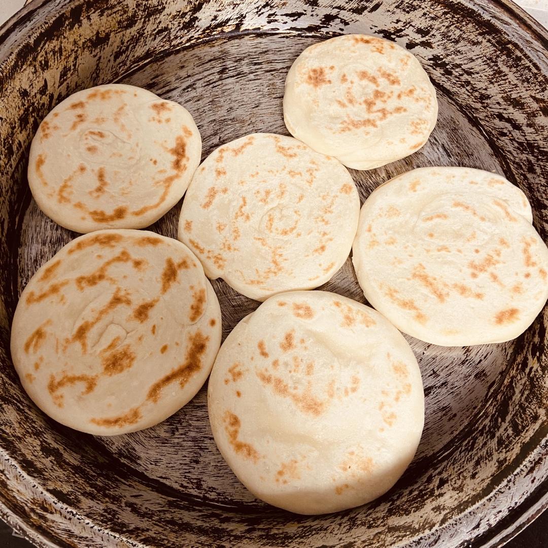 肉夹馍(白吉馍的制作)