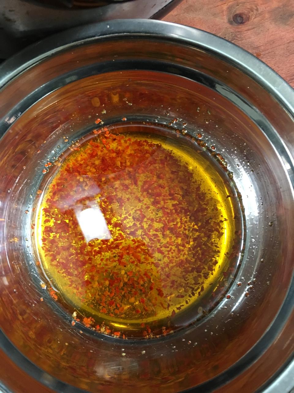 诗雨兮做的自制辣椒油