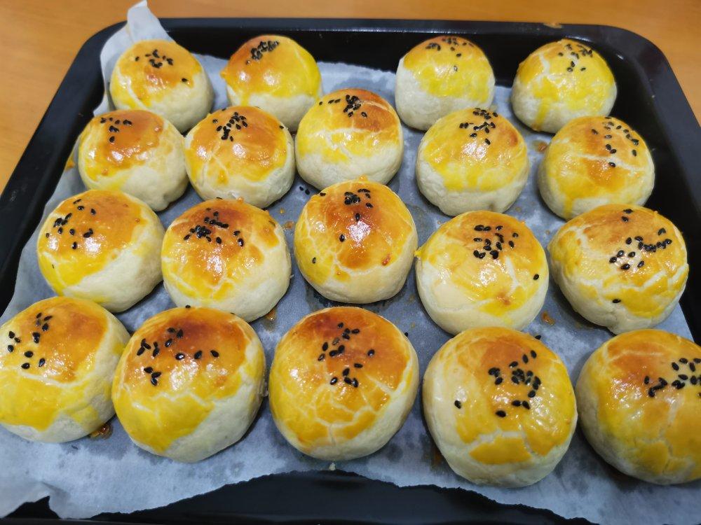 蛋黄酥（黄油版）无需揉面，超快手