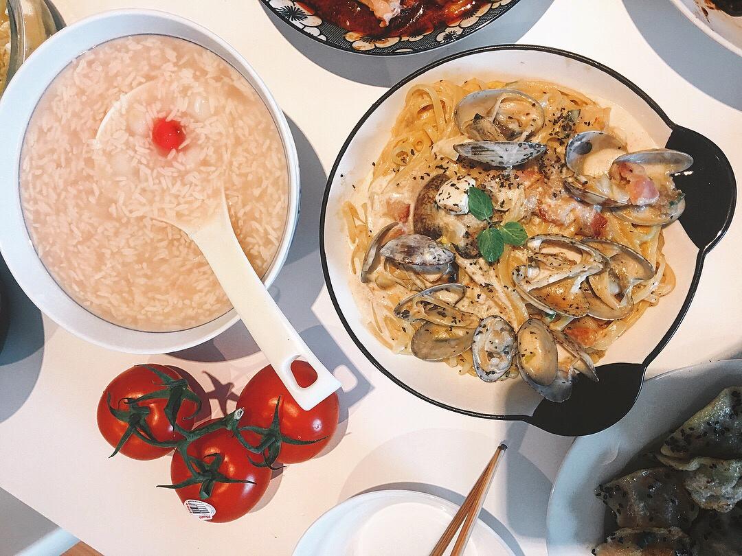 白蘑菇奶油培根意面