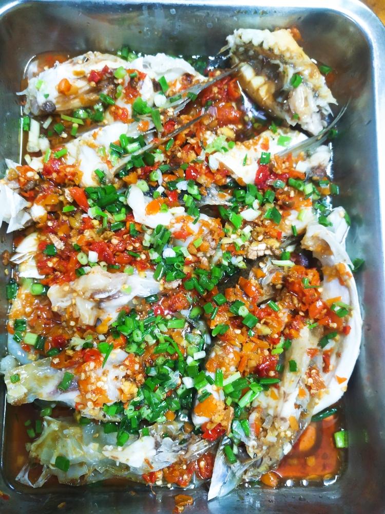 小罗爱吃的剁椒鱼头