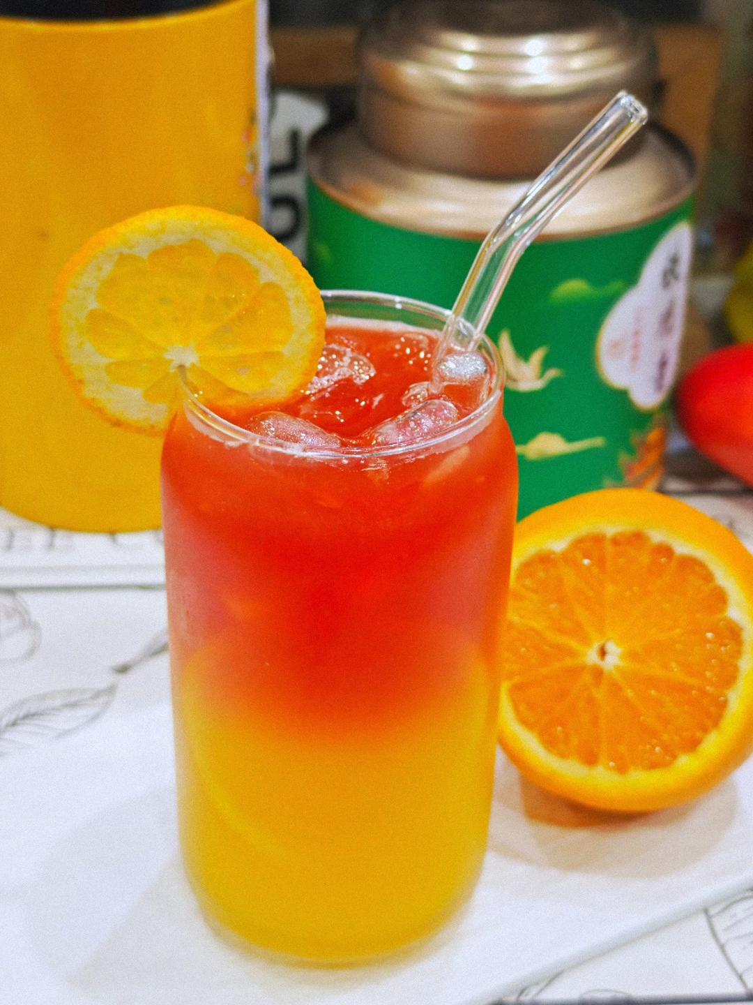 夏日茶饮特调之泰式橙汁冰红茶
Thai Orange Iced Tea