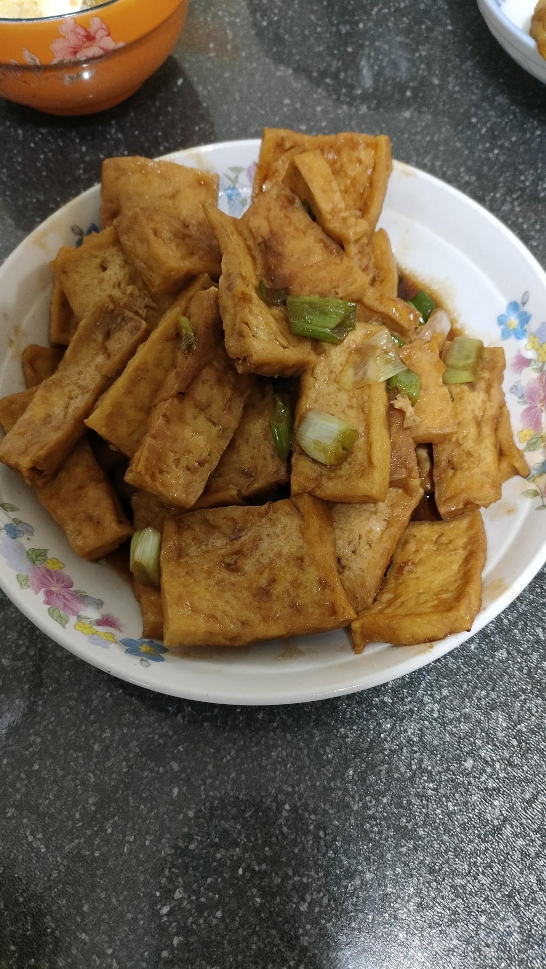 葱烧豆腐