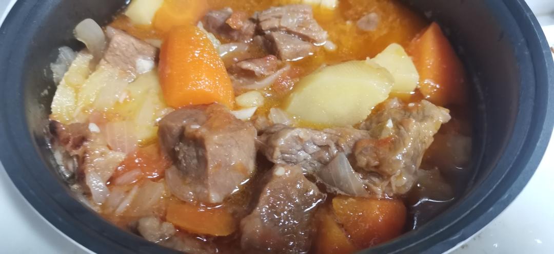 番茄土豆炖牛腩