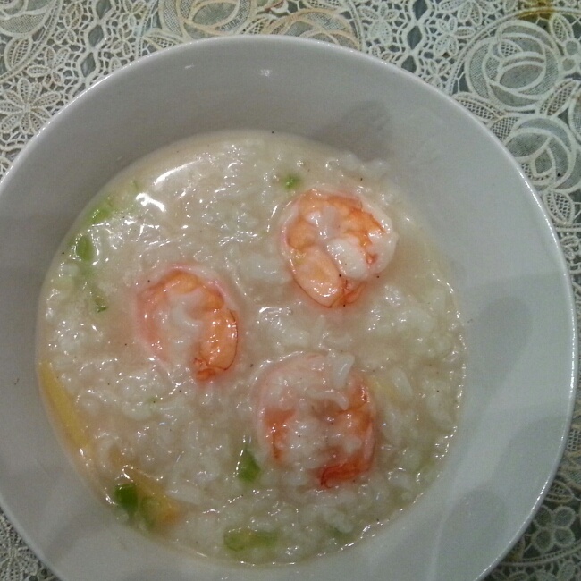 鲜虾砂锅粥