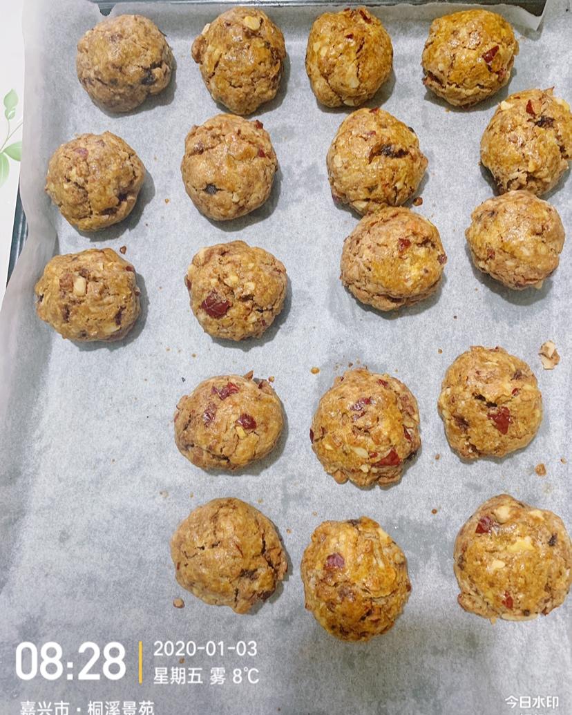 红枣红糖核桃饼干