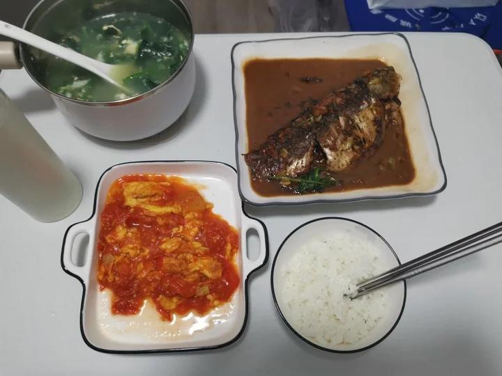 红烧鲫鱼