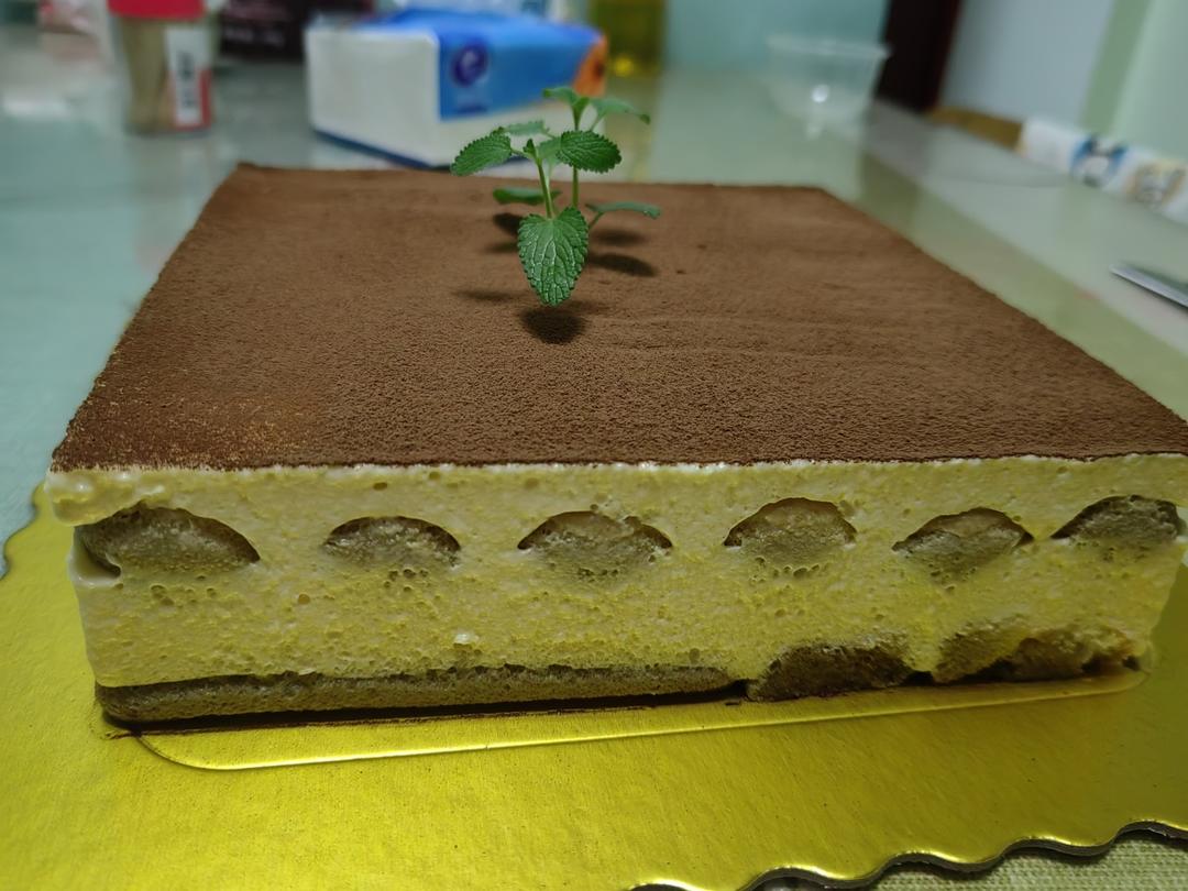 在欧洲学会的经典版提拉米苏