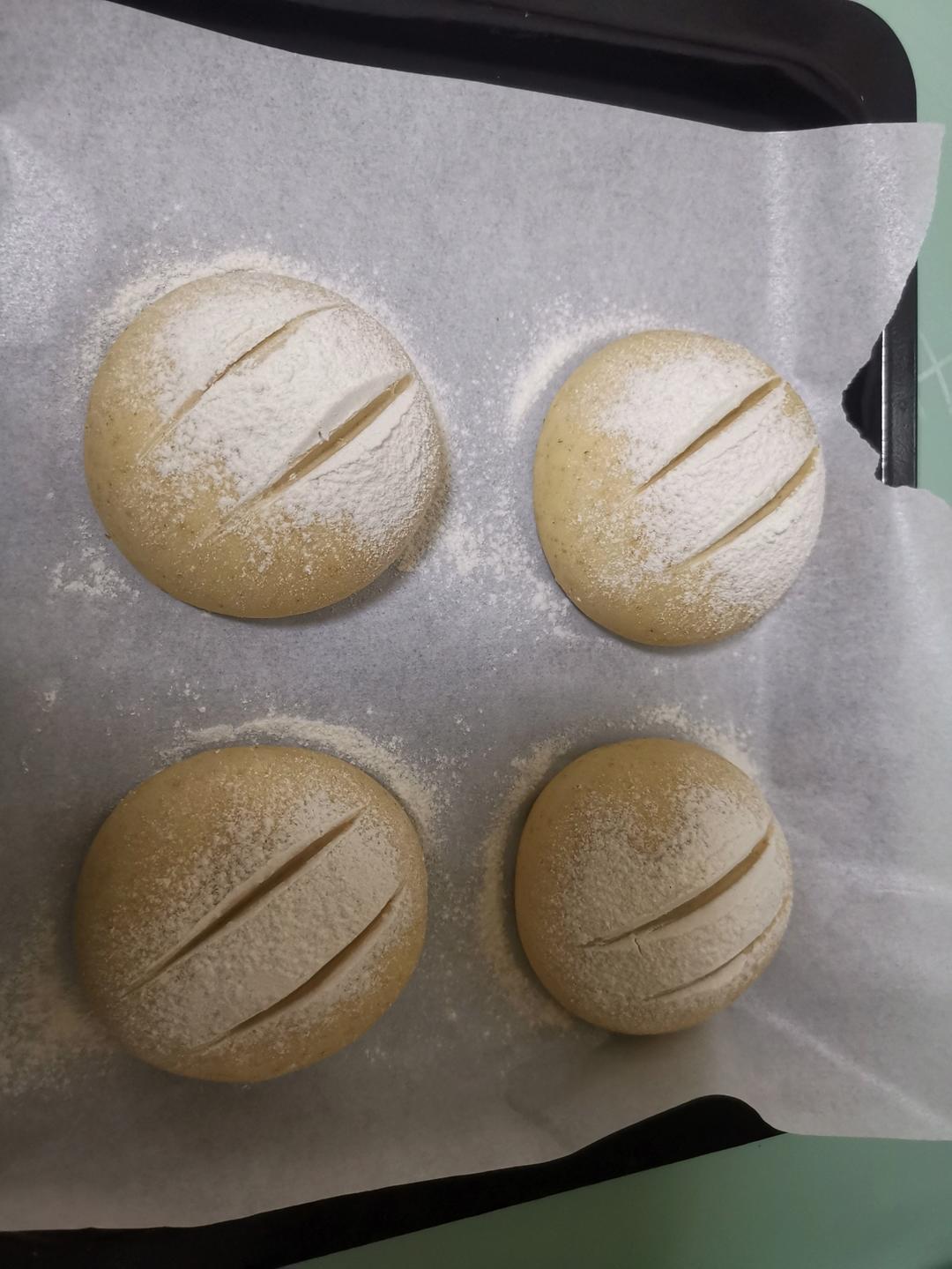 周末的减肥面包--全麦燕麦面包