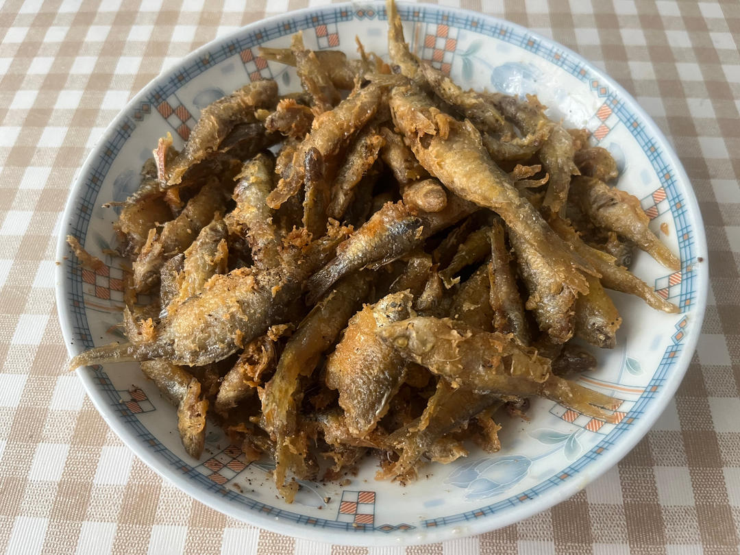 小时候的味道之油炸小鱼仔