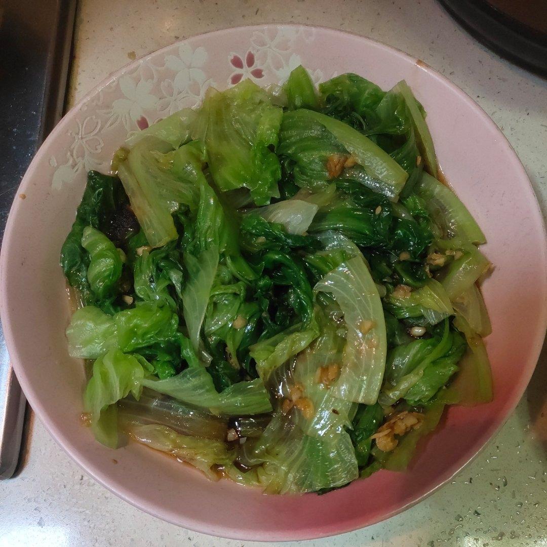 一点不输饭店的白灼罗马生菜
