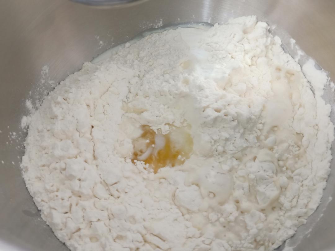纯奶手撕吐司的做法 步骤1