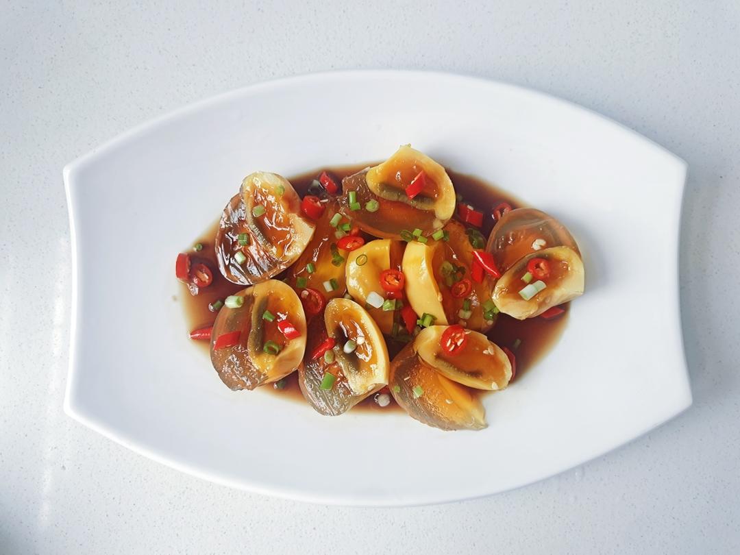 凉拌松花蛋的做法步骤图 凉拌松花蛋怎么做好吃 子清丶 下厨房