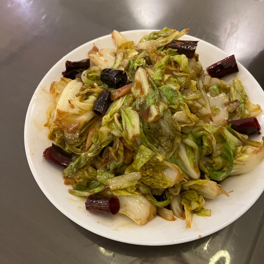 手撕包菜（炝炒莲白）