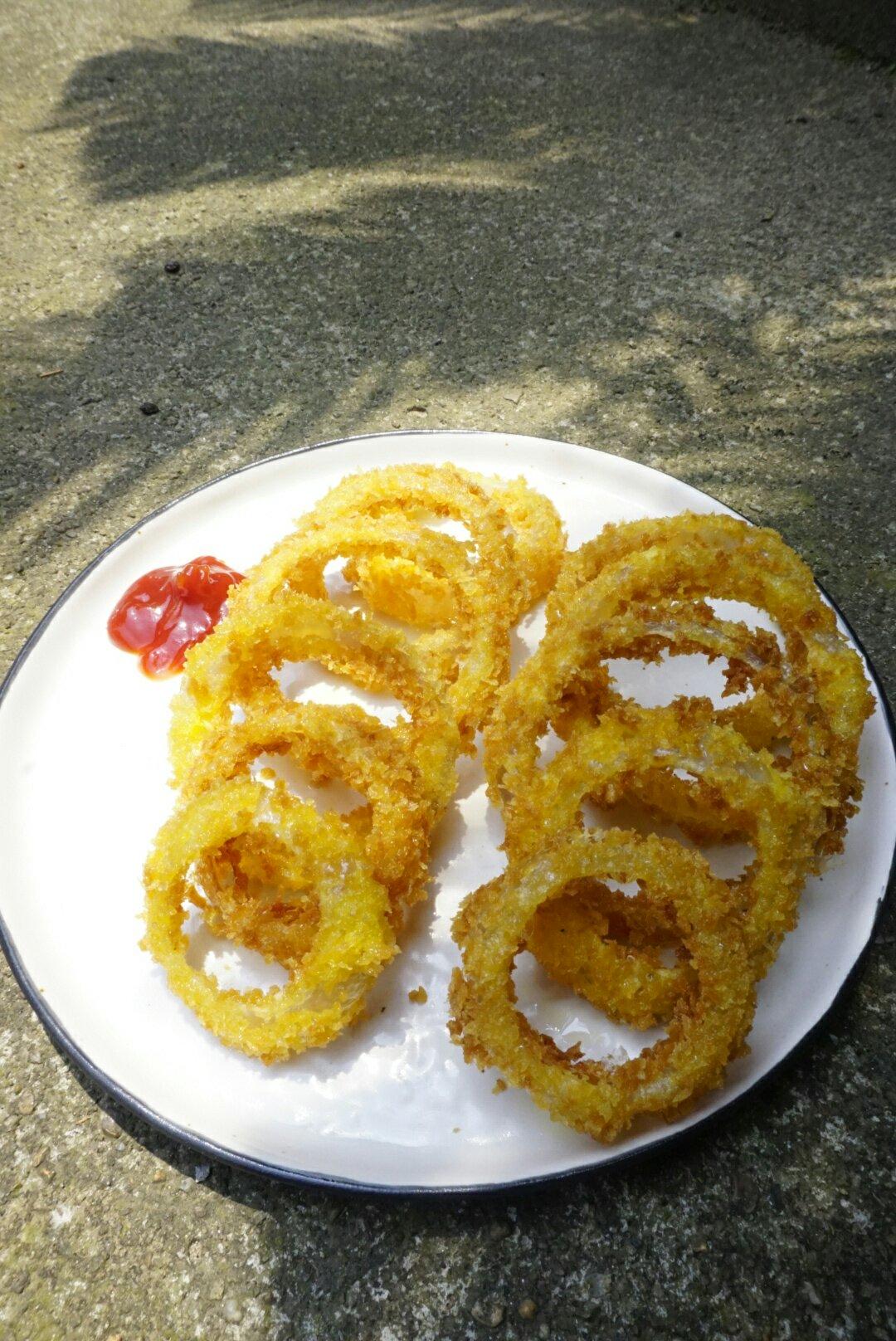 熊熊吃天下做的炸洋葱圈