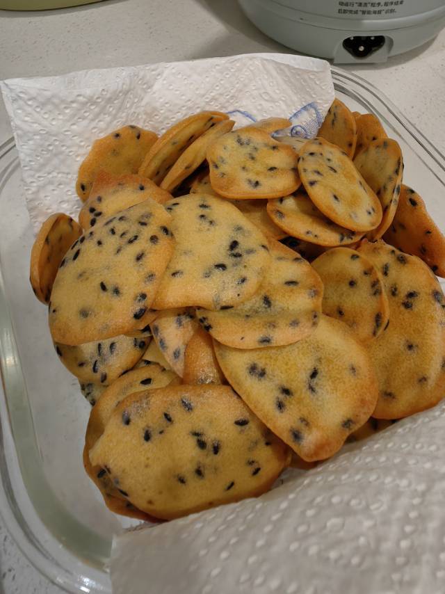 鸡蛋芝麻小饼干