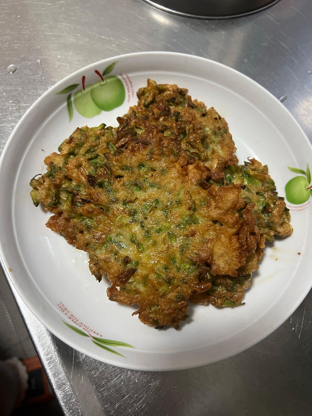 少面粉少盐的槐花饼