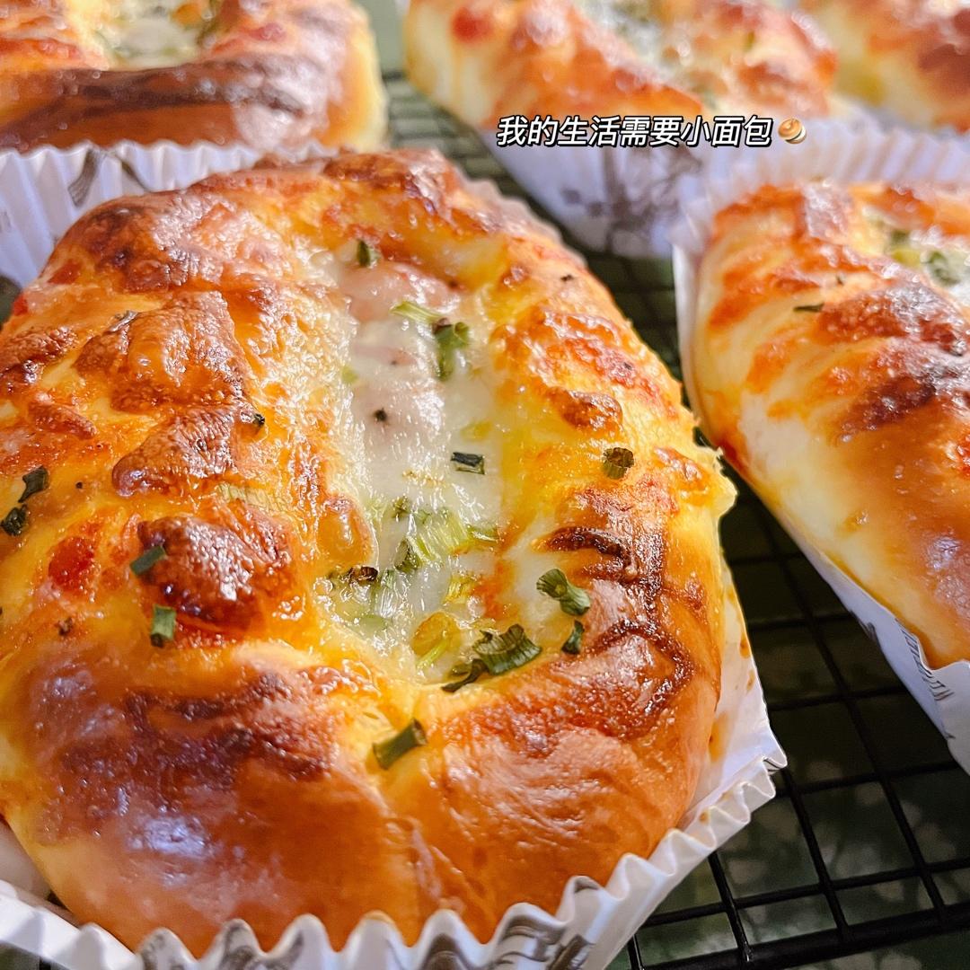 一个面团撑起一家店的台式面包—香肠面包