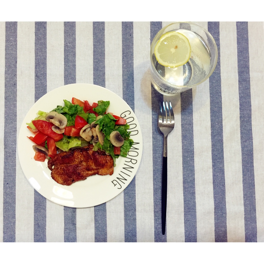 酷炫屌炸天好吃的煎鸡胸肉（香蒜蜂蜜煎鸡胸肉）