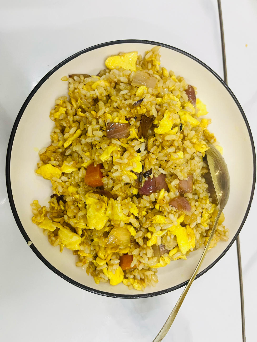 洋葱蛋炒饭
