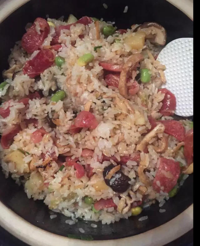 砂锅腊味饭