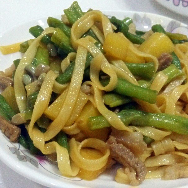 豆角焖面